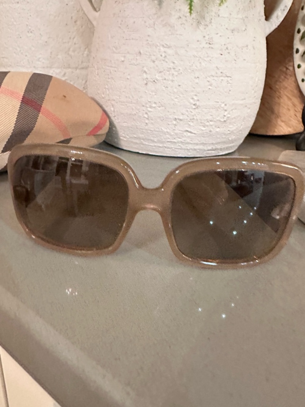 Burberry Brown Translucent Oversized Square Sunglasses - Picture 2 of 11